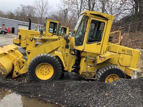 DAEWOO MEGA 200 Wheel Loaders For Sale.